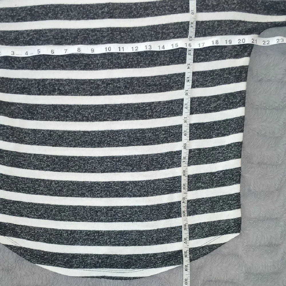 MIX: 41 Hawthorn Striped 3/4 Sleeve Black & White Tunic Women's Large